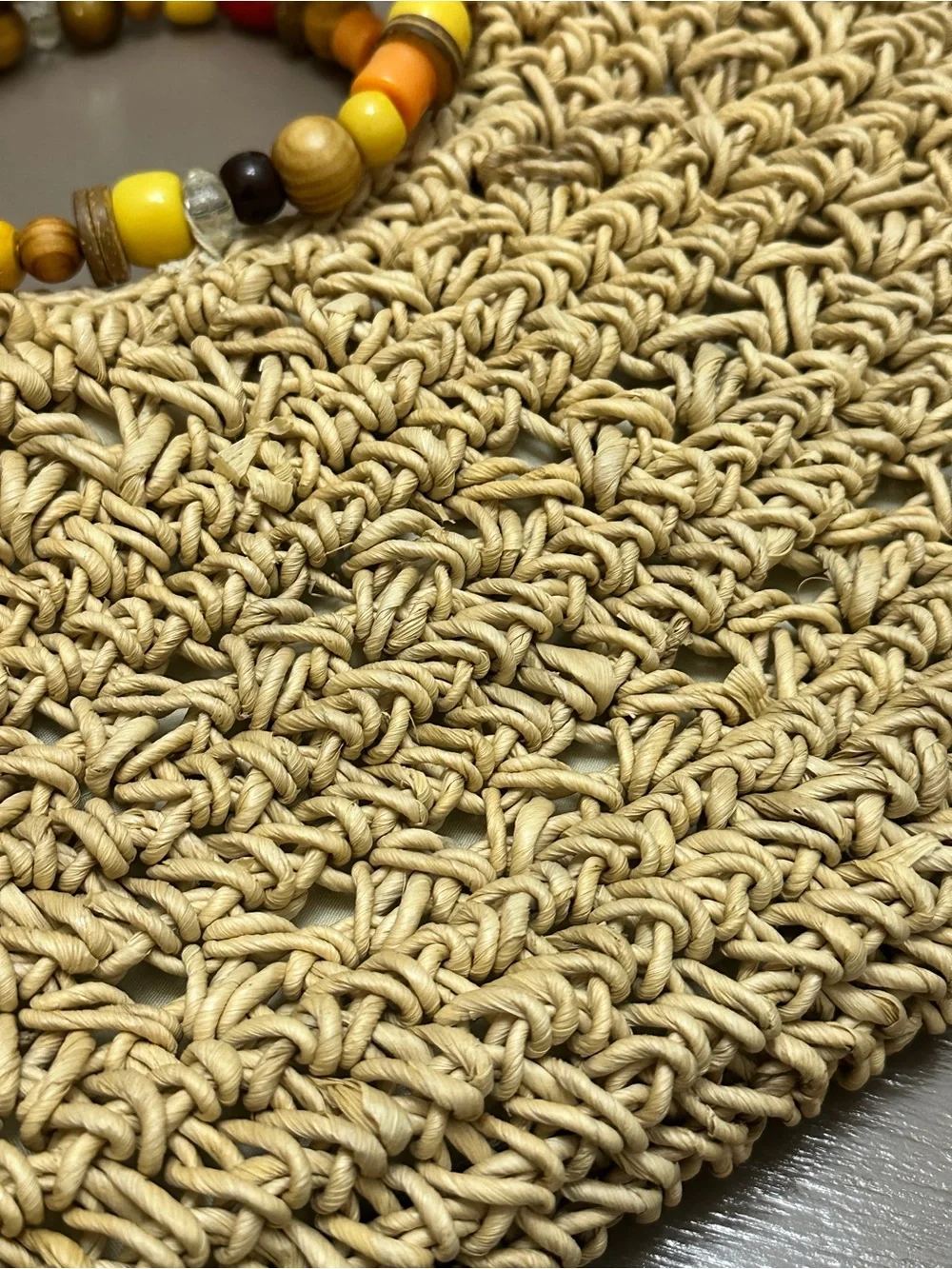 Vintage Straw Woven Tote Bag Beaded Wooden Handles Beach Summer Vacation Purse